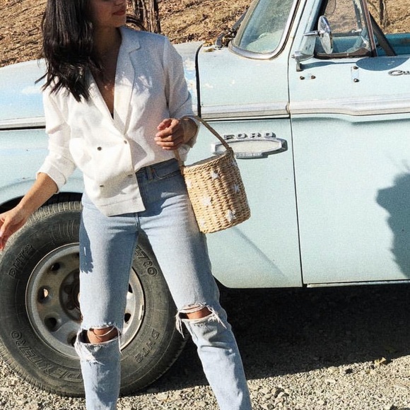 LAST ONE Star Embroidered Straw Basket Bag - Picture 4 of 5